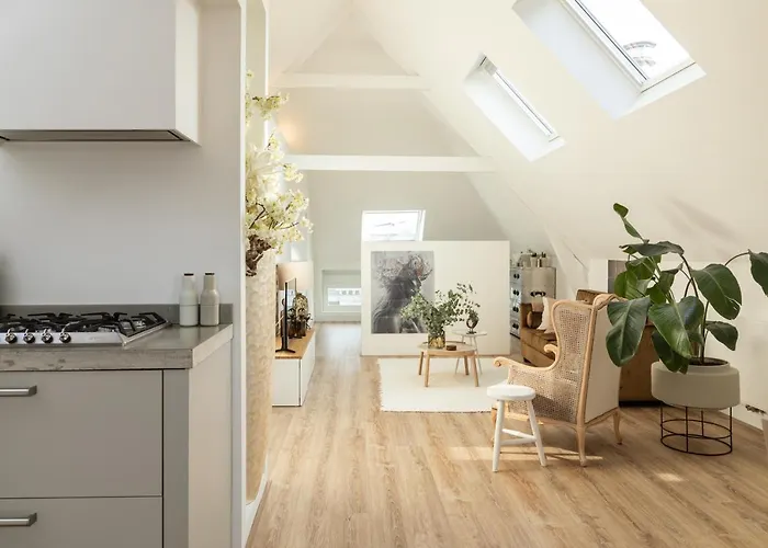 Location Maison Vacances Huize Copes Den Haag, 2 Bed, 2 Bath